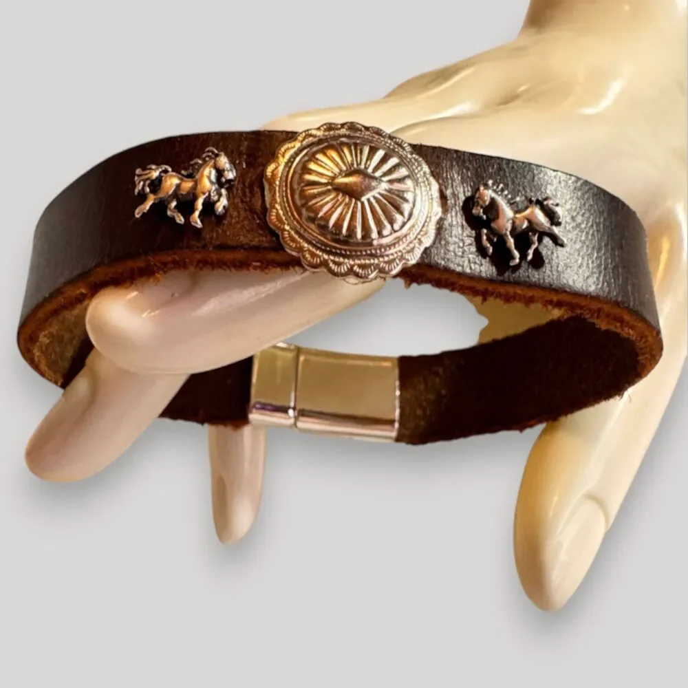 81/2 inch Leather Wristband Bracelet Silver Horses, Concho & Magnetic Clasp